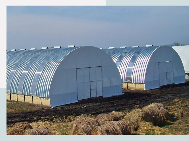 Сельскохозяйственные здания в Елизово