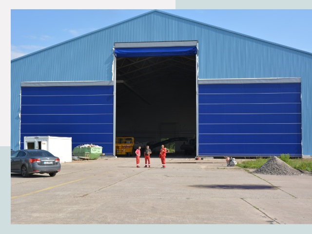 Ангарные ворота в Елизово от СтальСтрой-Лзв по цене 608 руб.